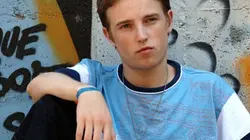 Plus belle la vie S01E215