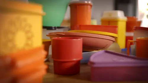 Plus vite ! Les récipients en plastique