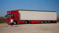 Poids lourds : les géants de la route