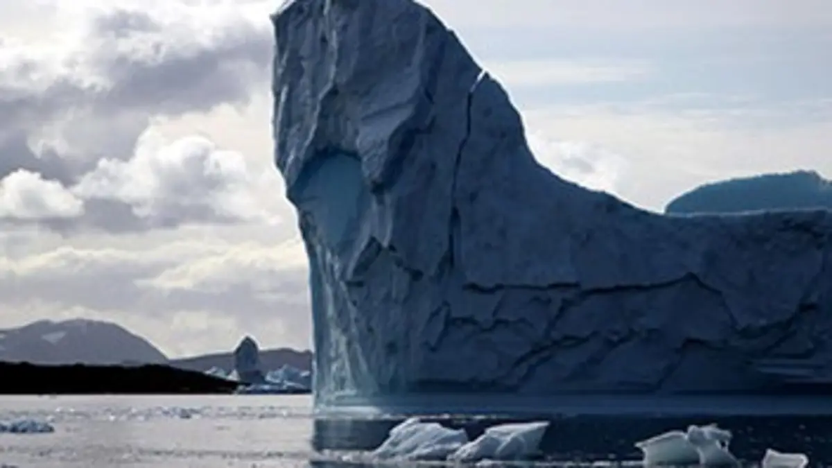 Polar Sea 360°, le guide du voyageur inter-arctique E02 Voyage dans la glace