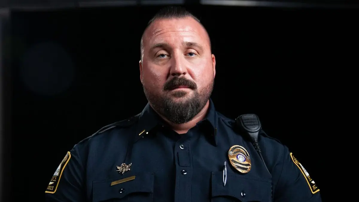 Visuel de Police Body Cam Réponse armée