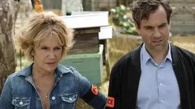 Police de caractères S02E02 Un loup dans la bergerie