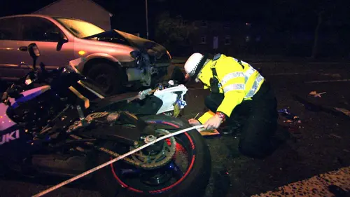 Police de l'autoroute S07E03 Rescapés d'un accident