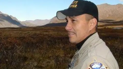 Alaska State Troopers S02E11 Anchorage sous surveillance