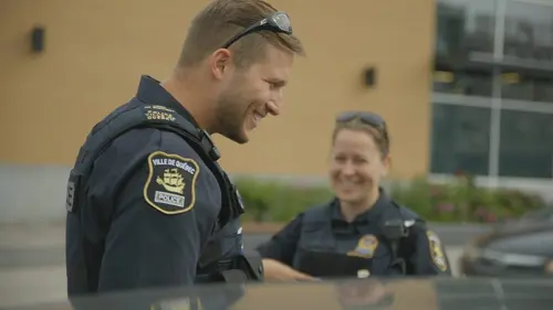 Police en service Profession policier