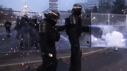 Police... sur le fil