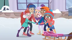 Polly Pocket S01E25 L'énergie secrète du médaillon
