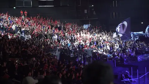 Pop doc L'E-sport fait vivre !