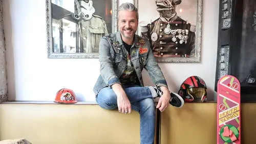 Pop Life Godzilla : singular point