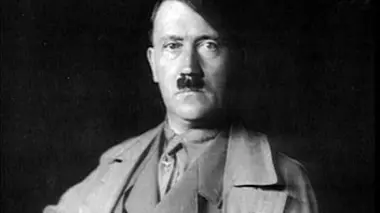 Portraits d'Hitler E03 Le chef de combat