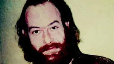 John Sweeney, le veuf noir