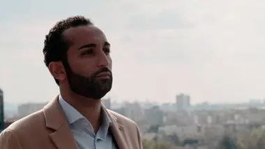 Pourquoi nous détestent-ils ? Nous les flics ?
