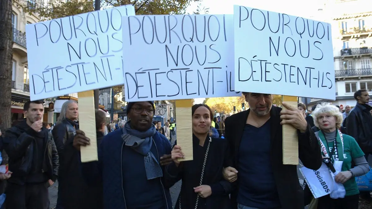 Pourquoi nous détestent-ils nous les noirs ? Nous les Noirs ?