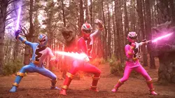 Sur Canal J à 18h05 : Power Rangers : Dino Fury
