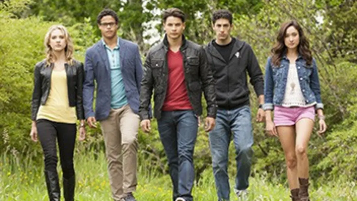 Power Rangers Super Megaforce S20E03 Question de confiance