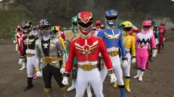 Power Rangers Super Megaforce S21E07 Doublure argentée