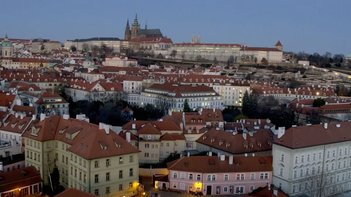 Visuel de Prague au service de Moscou : Dans les secrets de la guerre froide