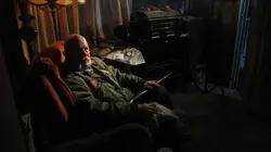 Premier contact S01E01 Le message