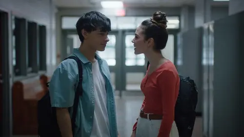 Premier trio S01E02 La rivalité replay