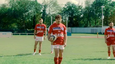 Replay du programme Premières danses : Antoine Dupont, des copains et un ballon