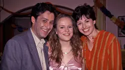 Premiers baisers S01E26 À nous les filles! en streaming