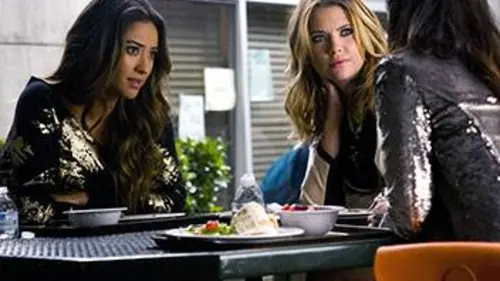 Pretty Little Liars S04E20 Chute libre