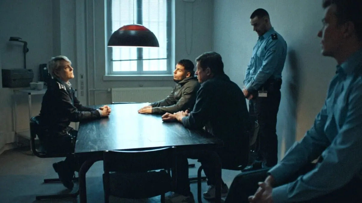 Prisoner S01E05 Bienvenue à la maison, soldat !