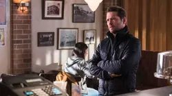 Private Eyes S02E10 Envoyer au tapis