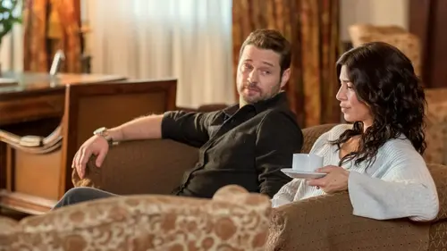 Private Eyes S02E12 Escapade meurtrière