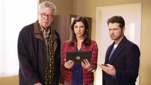 Private Eyes S01E04 L'auteur était presque parfait