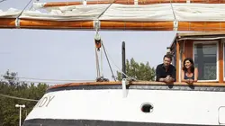 Private Eyes S03E11 Plongée en eaux troubles