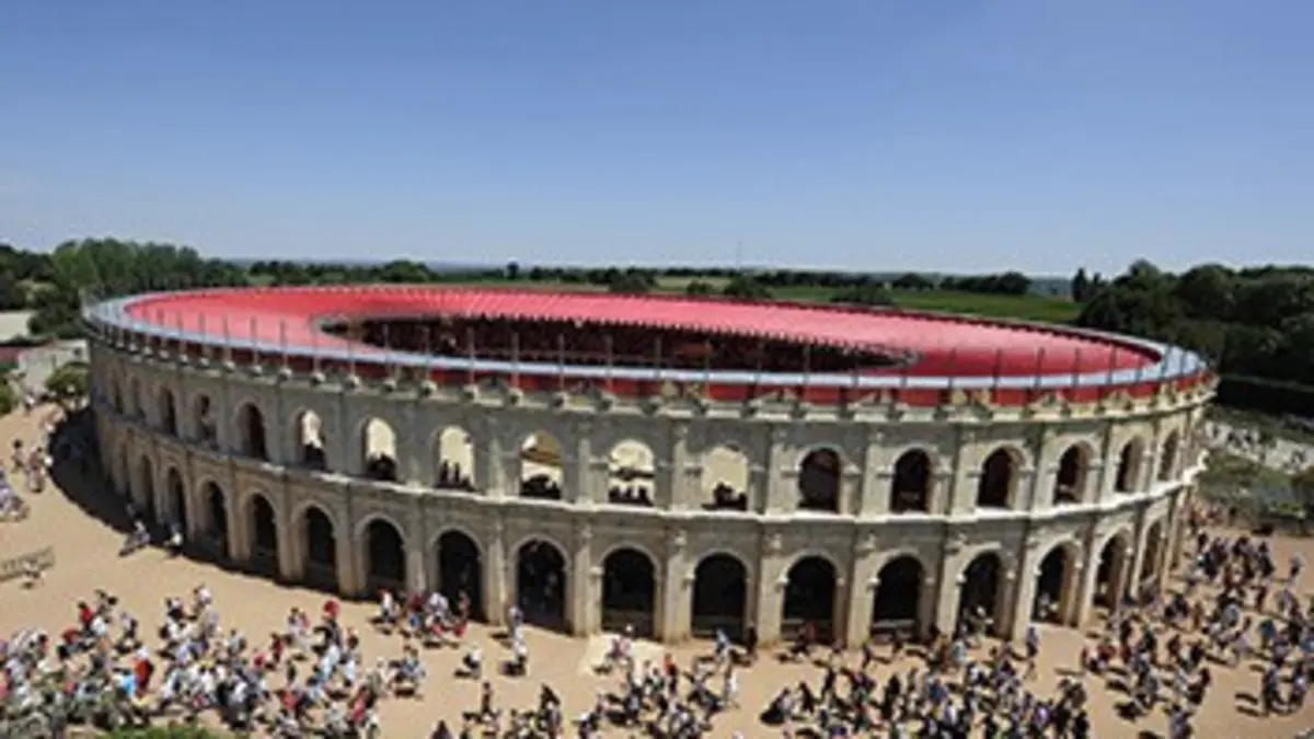 Puy du Fou : dans les coulisses du parc d'attraction préféré des Français