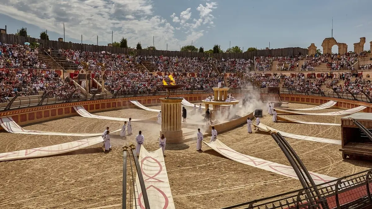 Visuel de Puy du fou : les 10 technos les plus innovantes du parc