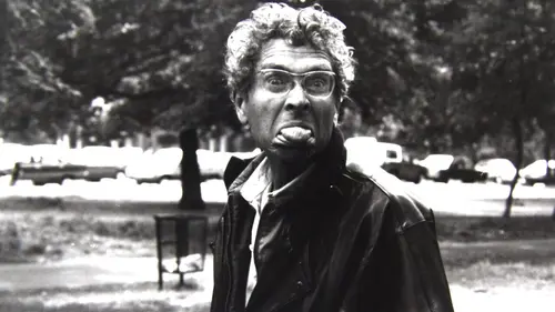 Qu'est-ce qui fait courir Darry Cowl ?