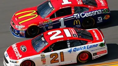 Quaker State 400 NASCAR Sprint Cup Series 2016
