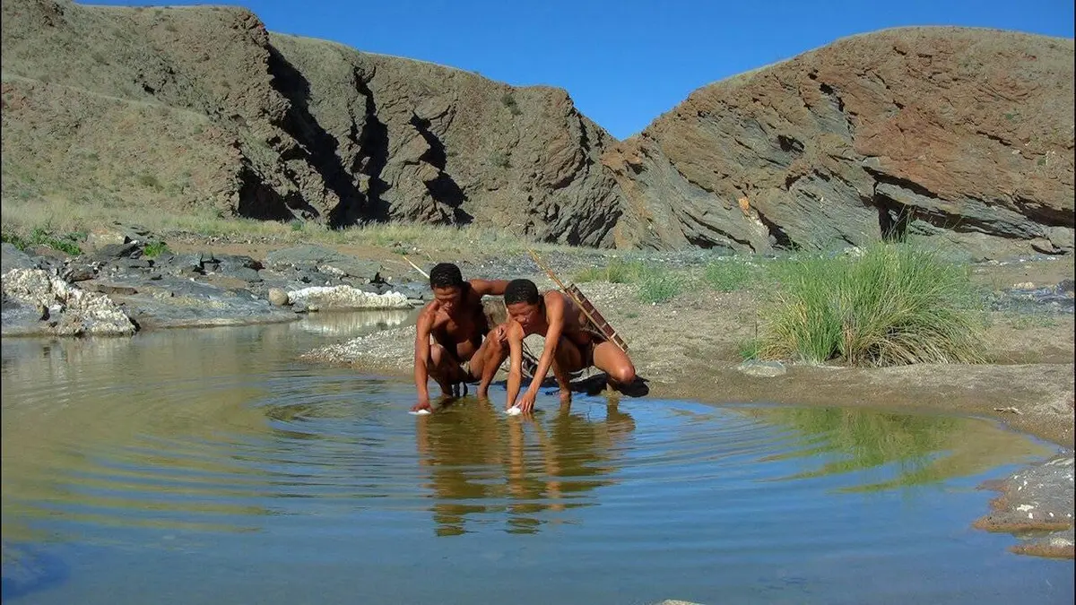 Quand tombent les étoiles : En Namibie avec les Bushmen