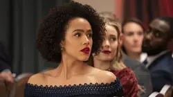 Quatre mariages et un enterrement S01E10 Le triomphe de l'amour