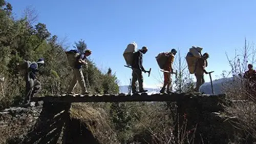 Le dernier debout S02E03 Course d'endurance au Népal