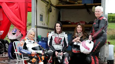 Queens Of the Road, La cookstown 100