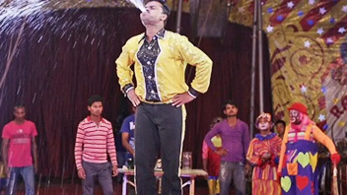 Quel cirque ! E01 Inde