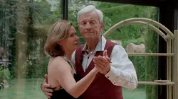 Qui dit vieux ? Rester dans la danse ...