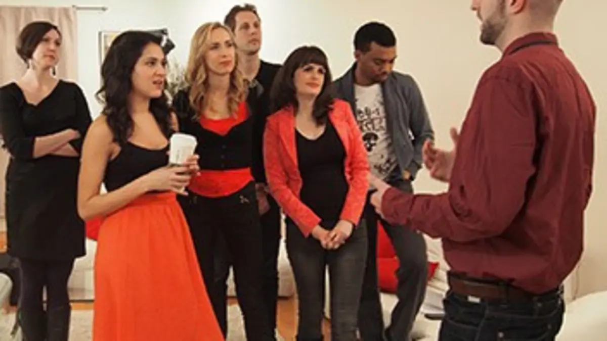 Qui singe qui ? E03 Jamais sans mon groupe