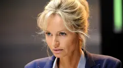 R.I.S. Police scientifique S08E07 La femme de l'ombre