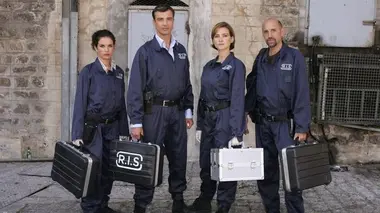 R.I.S. Police scientifique S02E08 Dépendances