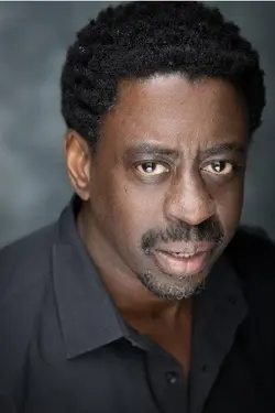 Photo Ray Emmet Brown