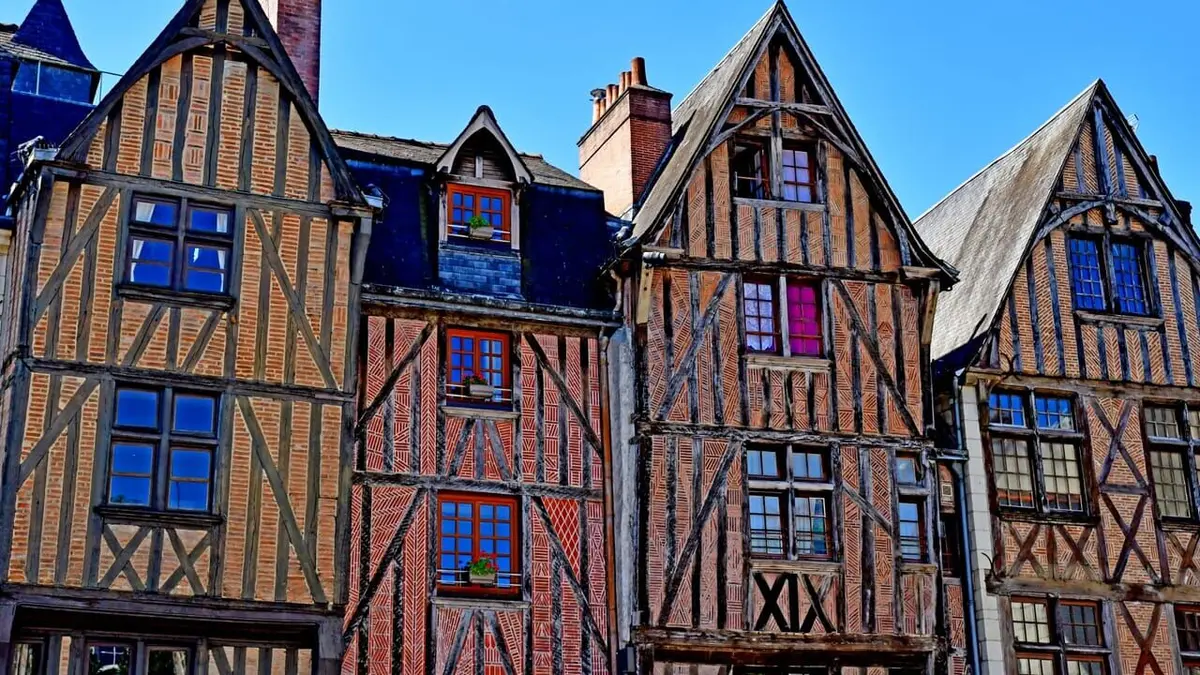 Recherche appartement ou maison Lana et Célia / Chantal et Yves / Sophie et Pierre