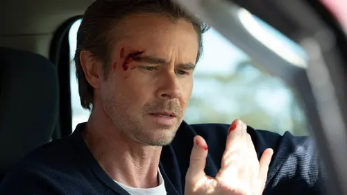 Casting Reckoning S01E06 Sur tous les fronts