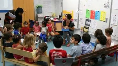 Regarde le monde E17 Français sans la France