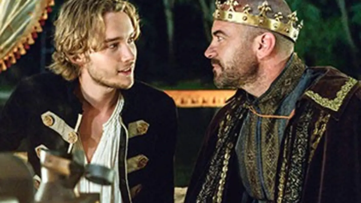 Reign : le destin d'une reine S01E03 Baisers volés
