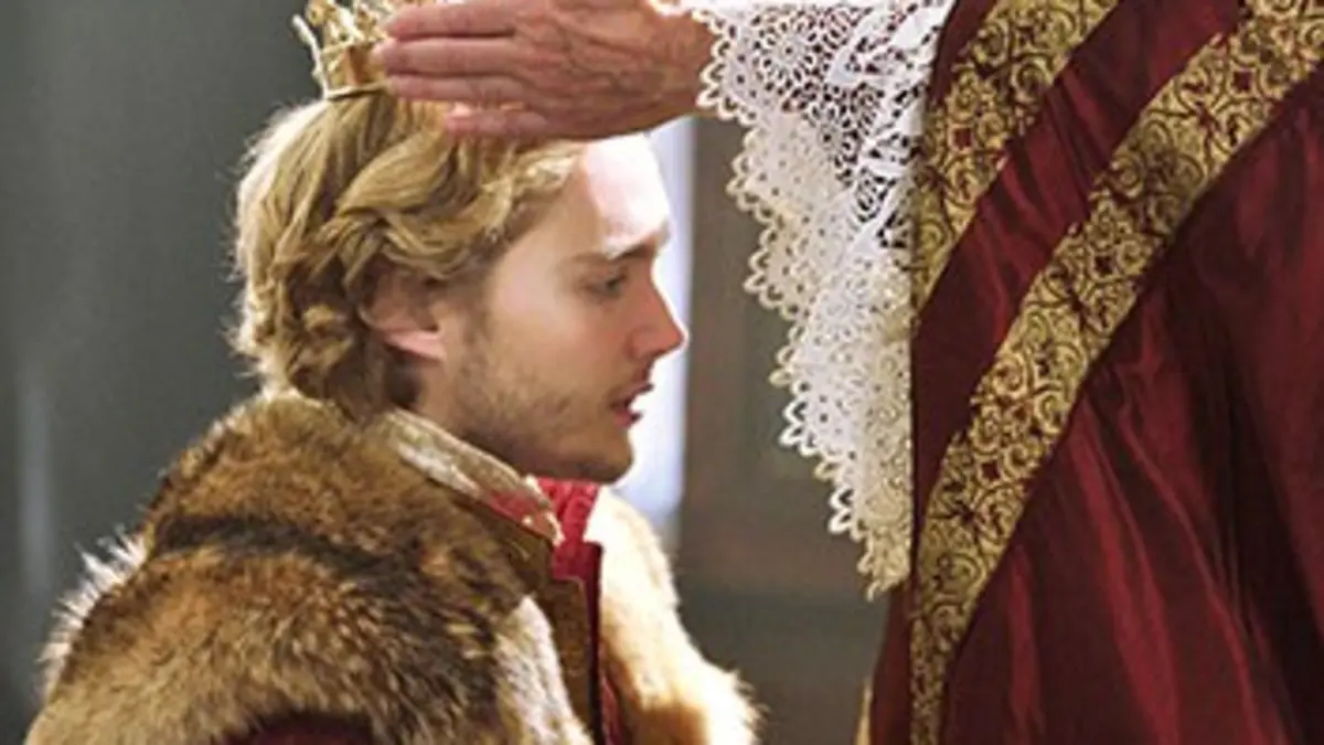 Reign: le destin d'une reine S02E03 Le couronnement